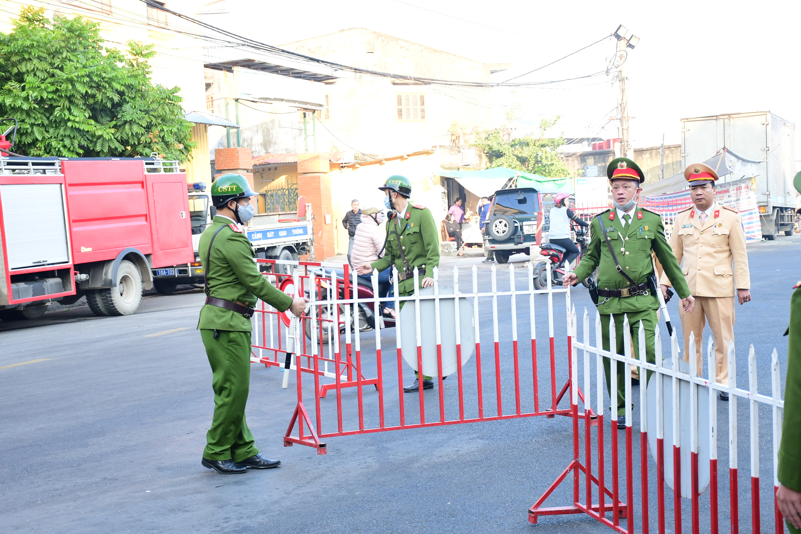 Đội Cảnh sát giao thông - trật tự (Công an quận Hồng Bàng): Thực hiện 18 kế hoạch ra quân bảo đảm trật tự an toàn giao thông